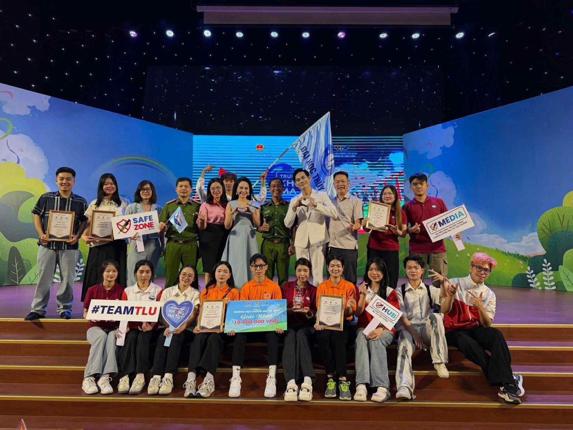 hoạt động ng&agrave;nh Thương mại điện tử Đại học Thủy Lợi