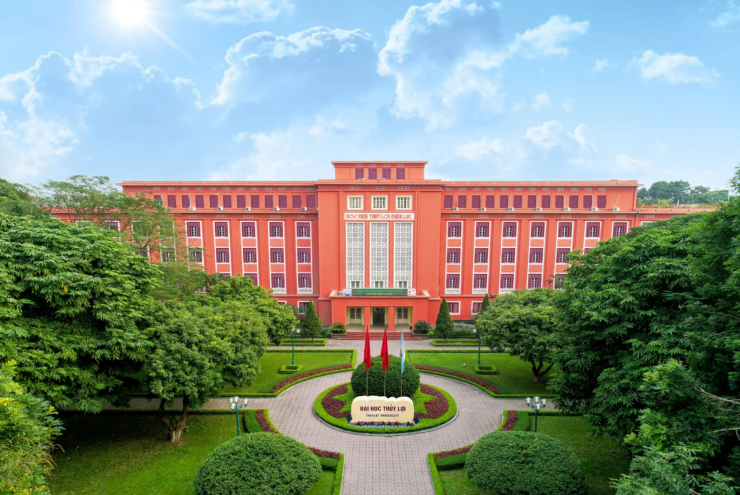 Hoạt động ngành Thương mại điện tử Đại học Thủy Lợi